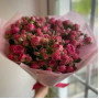 Монобукет из розовой кустовой розы